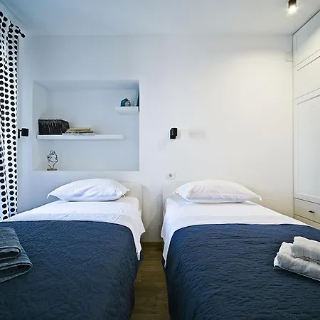 Apartment Postira Апартаменты