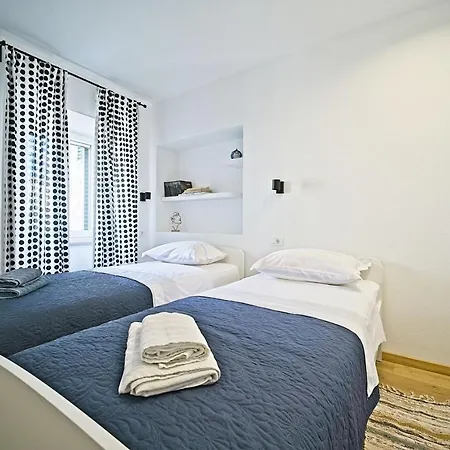 Апартаменты Apartment Postira