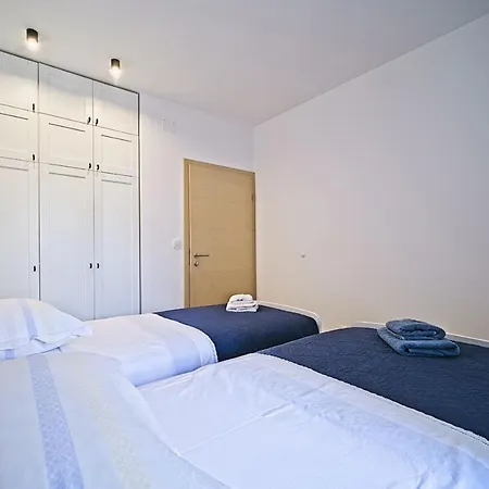 Apartment Postira